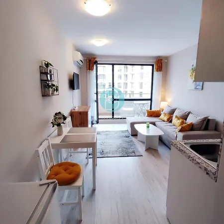 Apartamento U Dacha - Premium Sunny Beach