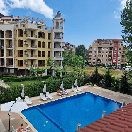 U Dacha - Premium Apartamento Sunny Beach
