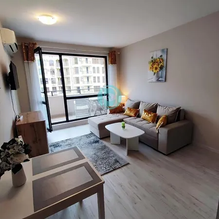 Apartament U Dacha - Premium Słoneczny Brzeg