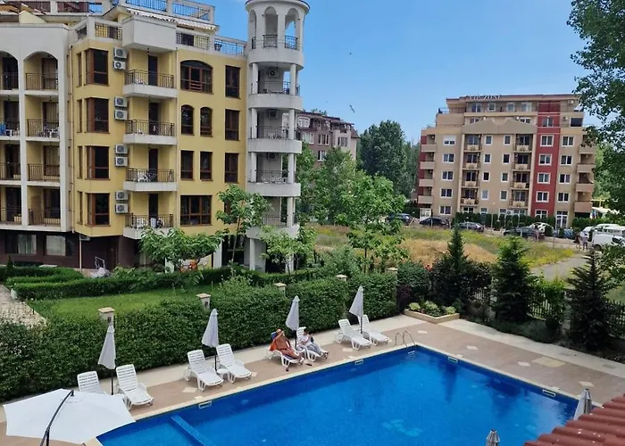 U Dacha - Premium Apartamento Sunny Beach
